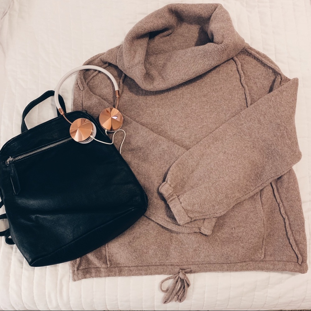 Anthropologie Field Flower Liv Cowlneck Pullover